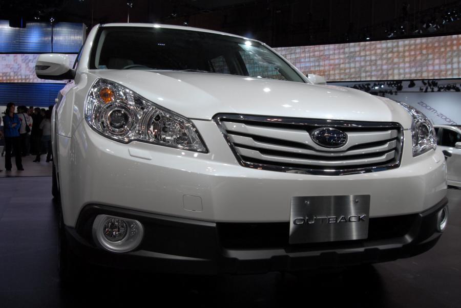  Subaru Outback 2010 года  (фото 78 из 79)